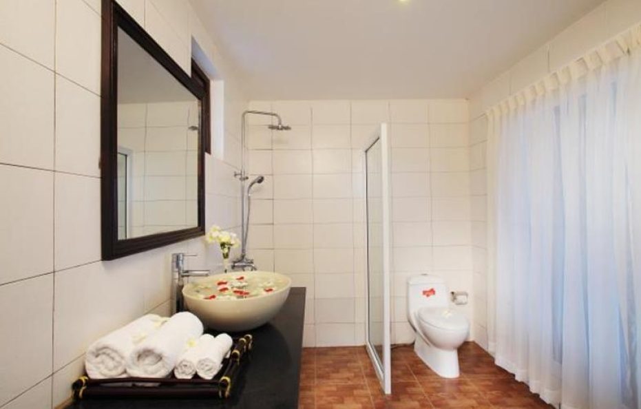 Family Beach Front Villa (4 Khách)