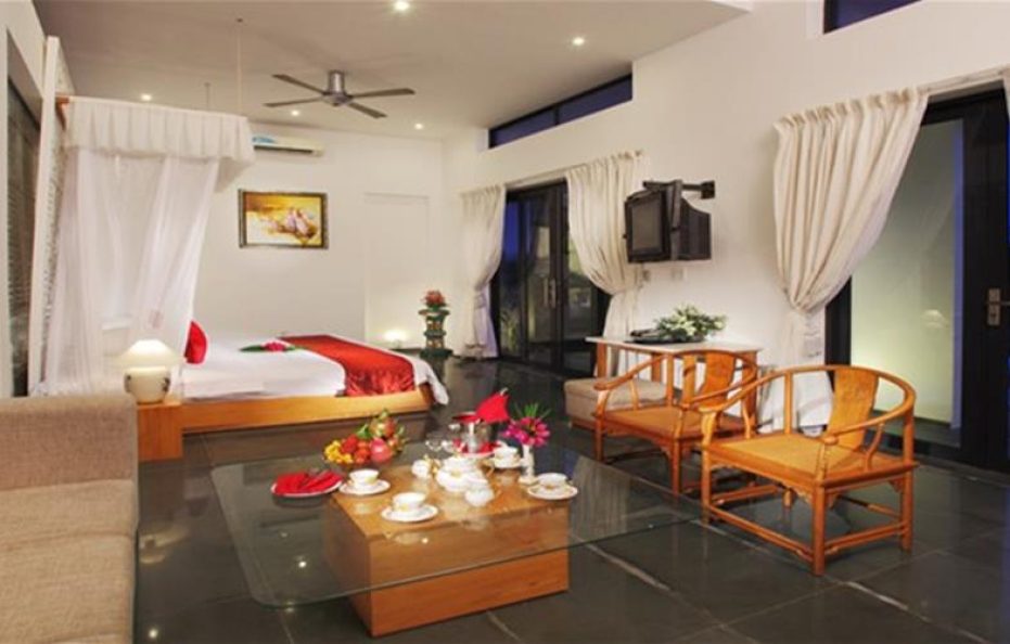 Family Beach Front Villa (4 Khách)