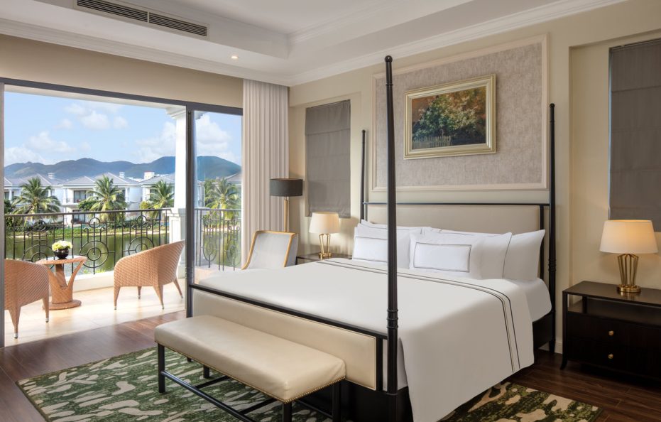 Villa 3 phòng ngủ có hồ bơi riêng – hướng hồ | Ăn 03 bữa