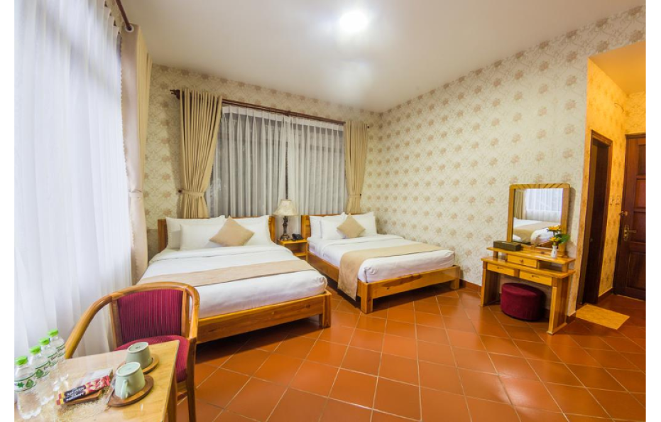 Hotel Room 2