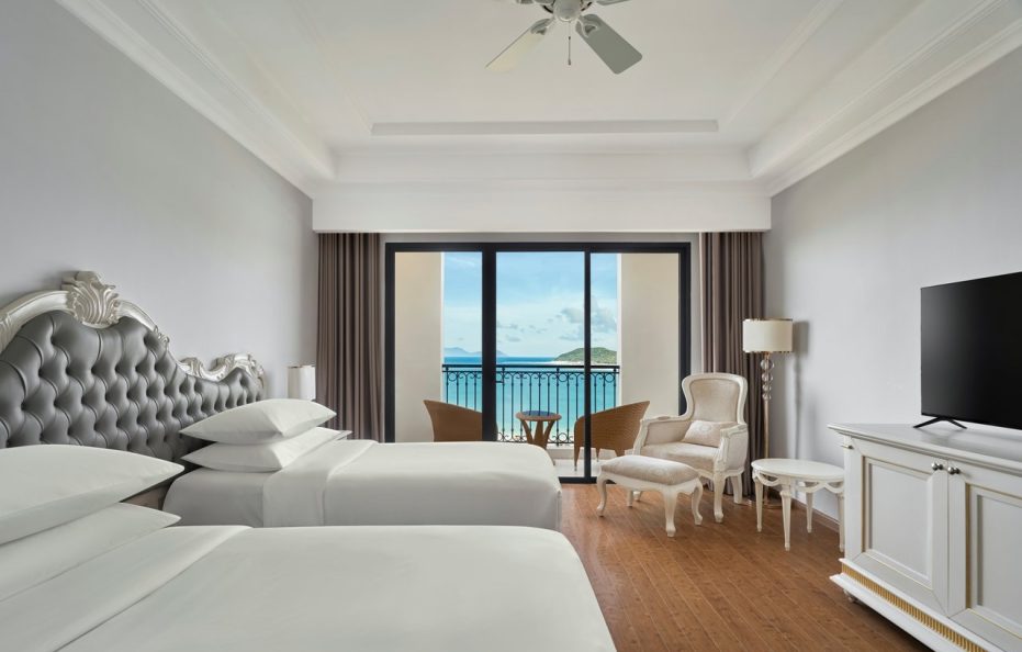 Deluxe Hướng Biển | Ăn sáng