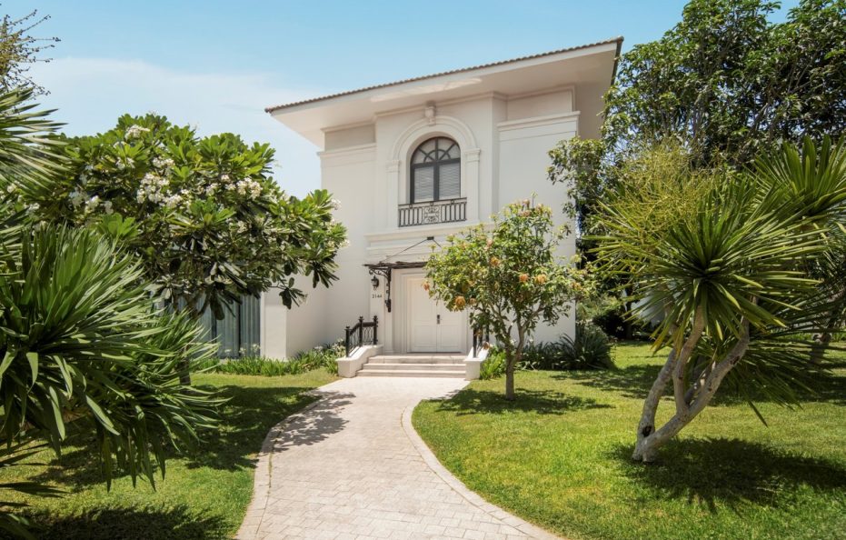 Villa 4pn | Ăn sáng + bữa ăn trưa hoặc tối & Vui chơi Vinwonder