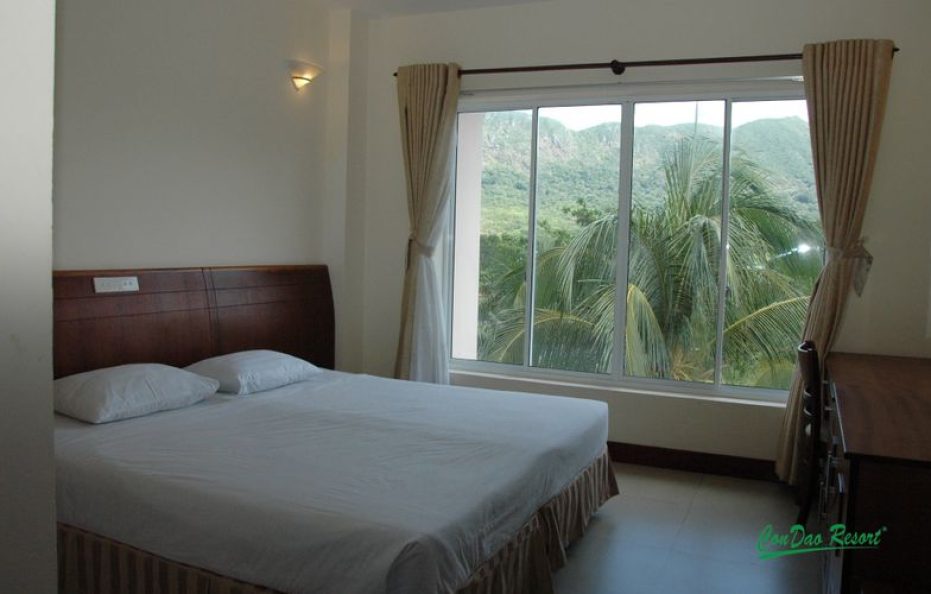 Superior hướng núi ( Superior Mountain View)