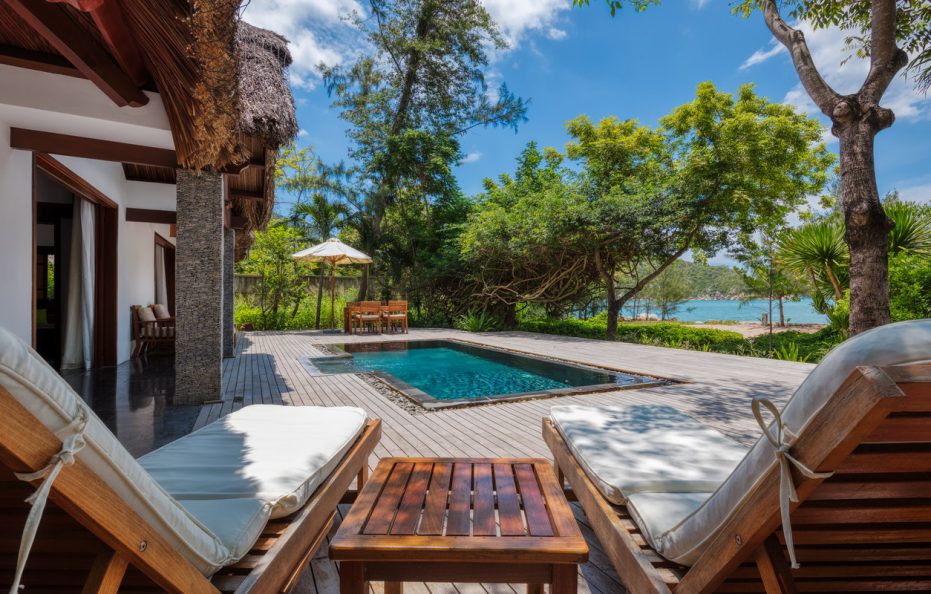Biệt thự hướng biển 02 phòng ngủ hồ bơi riêng – “TWIN DELIGHT” | Trà Chiều + Miễn phí đưa đón sân bay