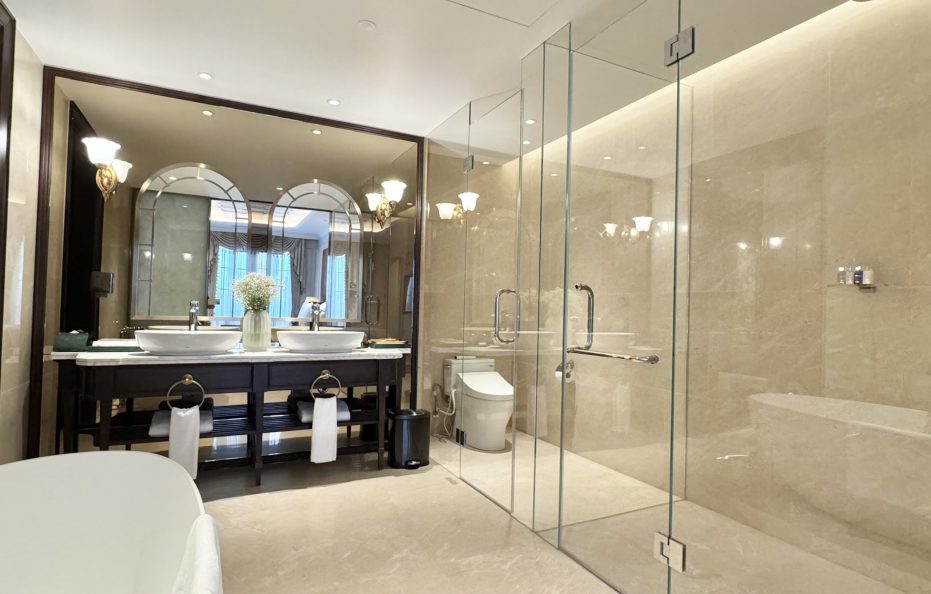 Premier Suite