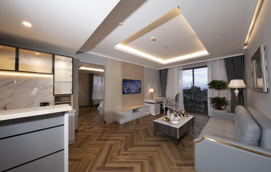 Executive Suite