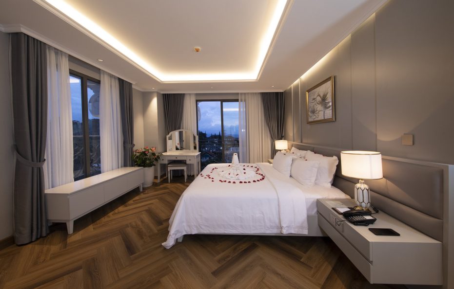 Executive Suite